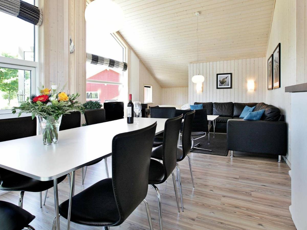 Three-Bedroom Holiday Home In Grossenbrode 1 Номер фото