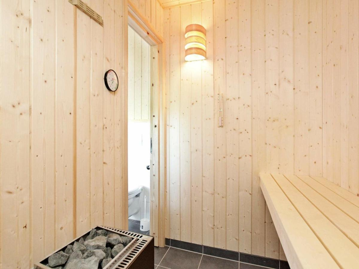 Three-Bedroom Holiday Home In Grossenbrode 1 Екстер'єр фото