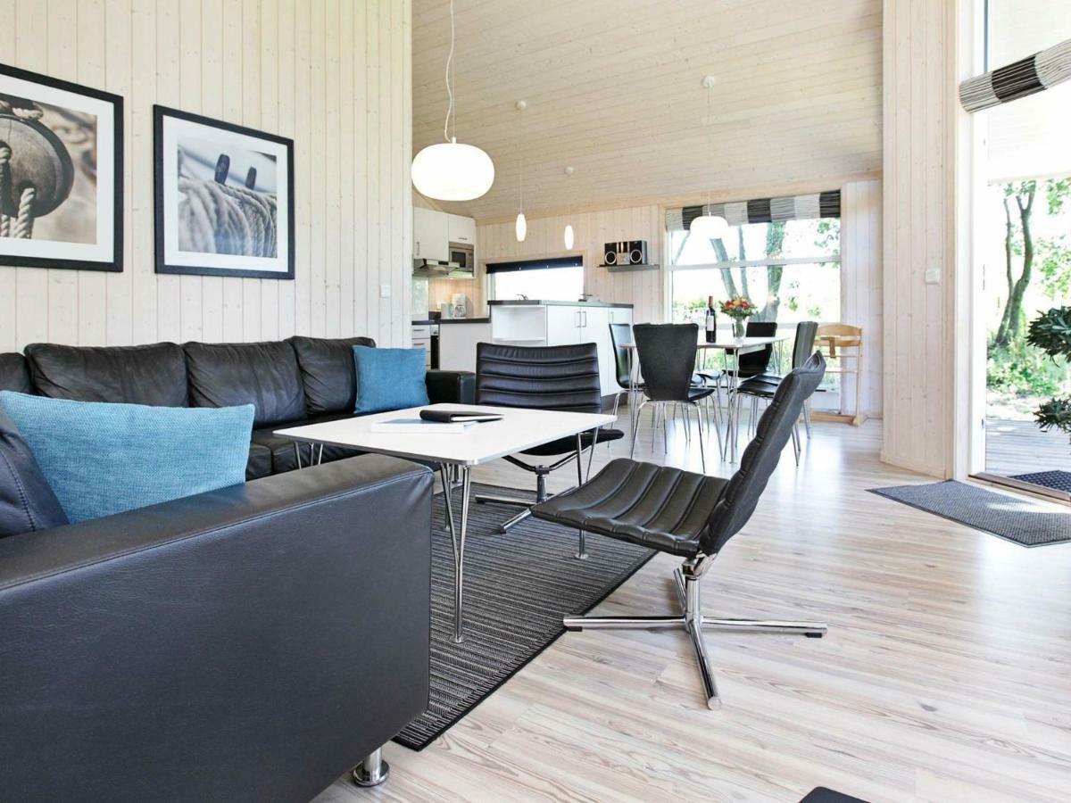 Three-Bedroom Holiday Home In Grossenbrode 1 Екстер'єр фото
